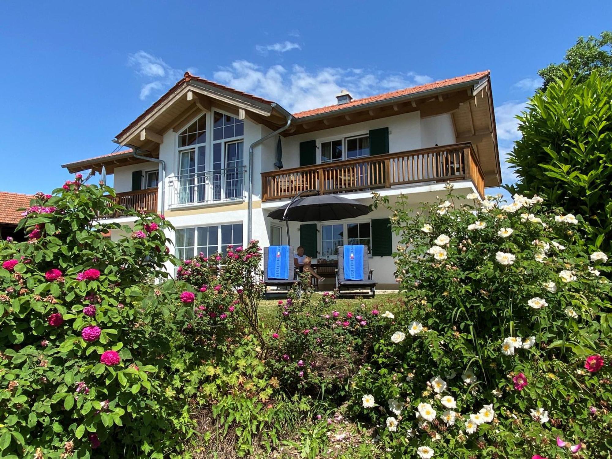 Haus Chiemsee-Blick Gstadt am Chiemsee Exterior photo