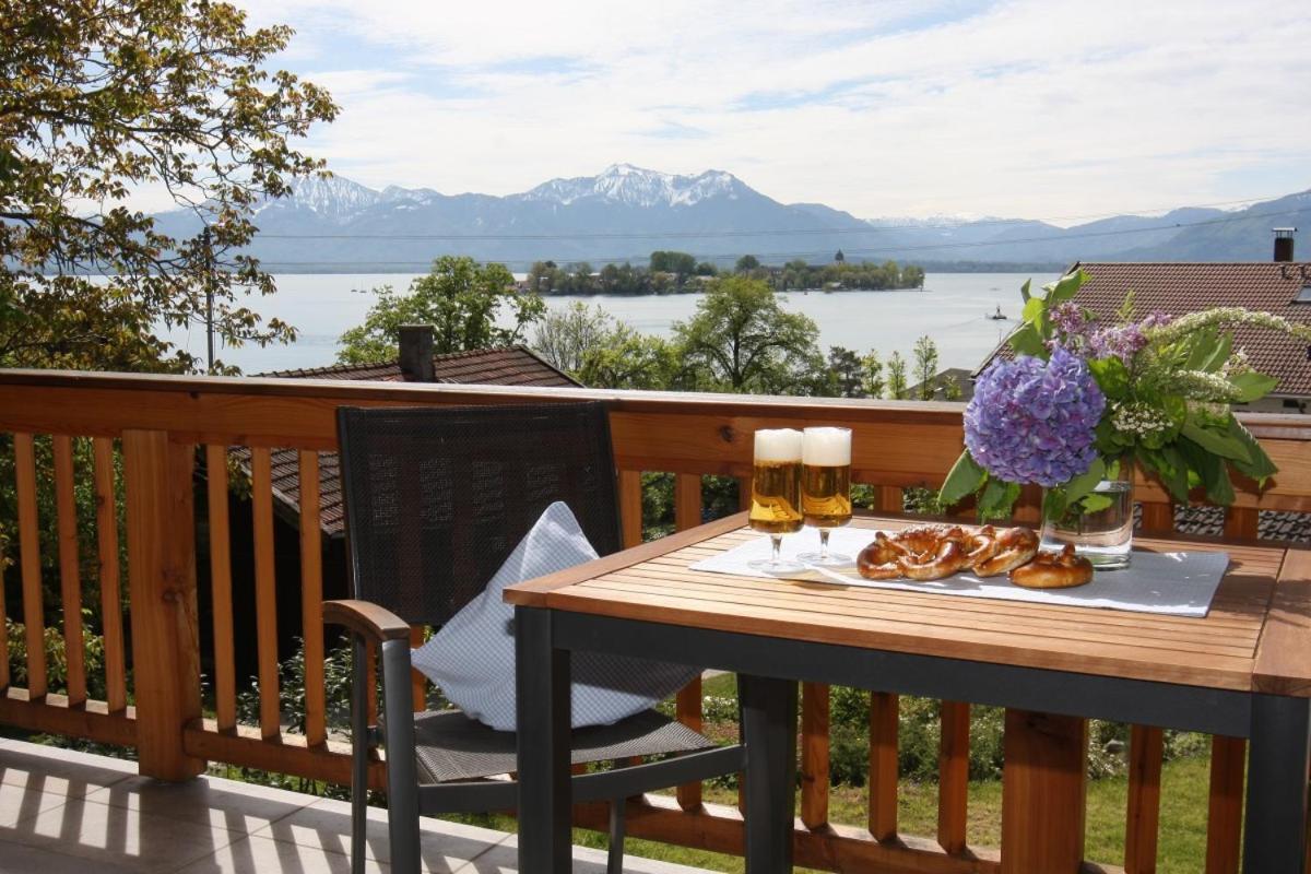Haus Chiemsee-Blick Gstadt am Chiemsee Exterior photo